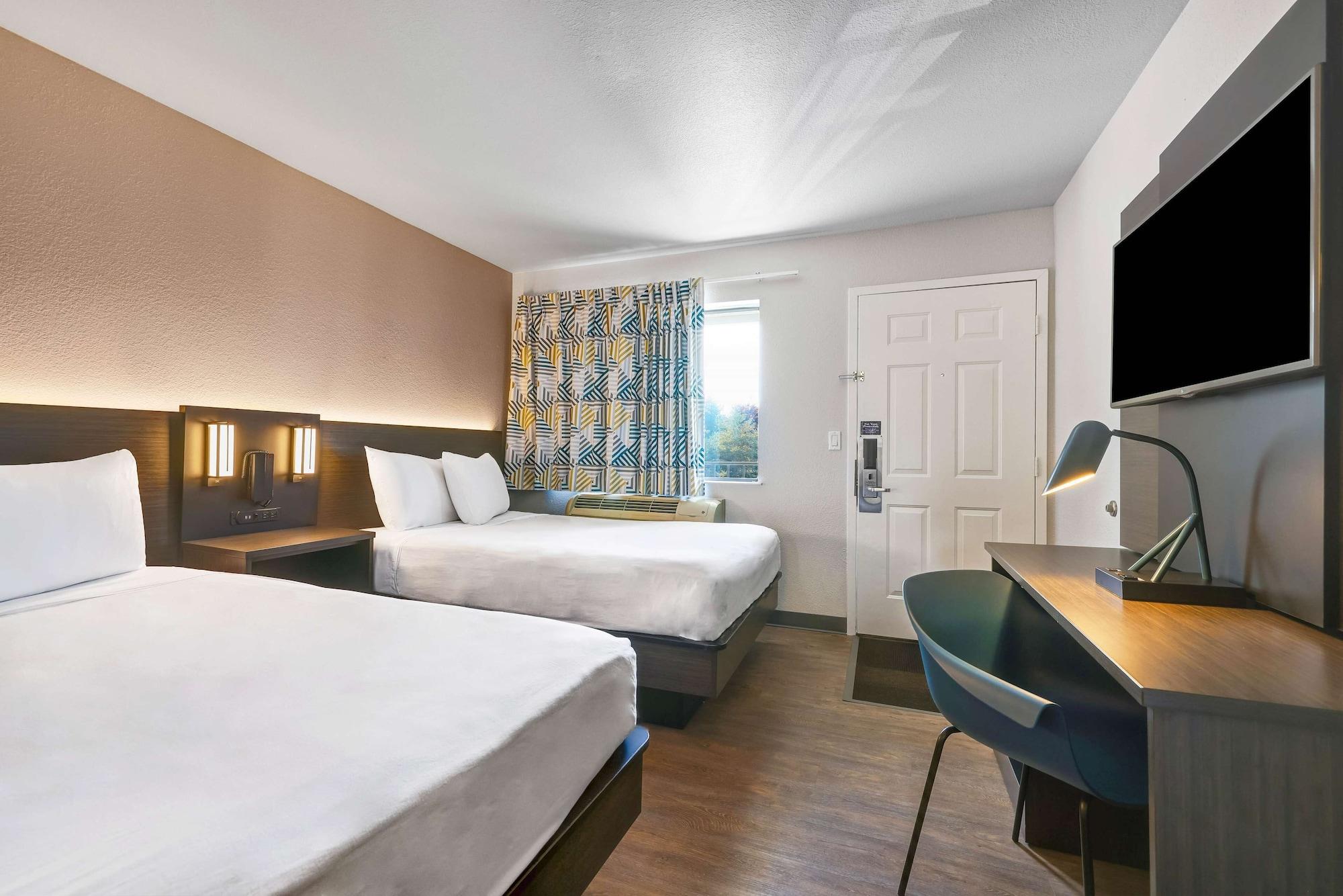 Motel 6-Kirkland, Wa - North Kirkland Buitenkant foto