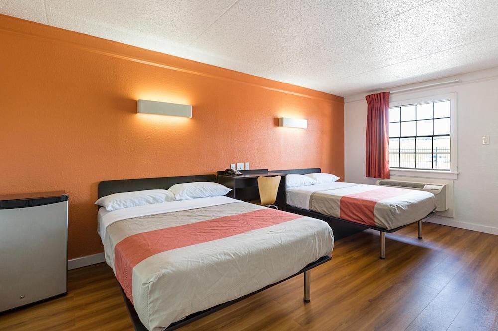 Motel 6-Kirkland, Wa - North Kirkland Buitenkant foto